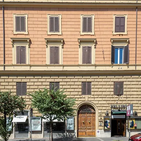Charme E Lusso A San Pietro דירה